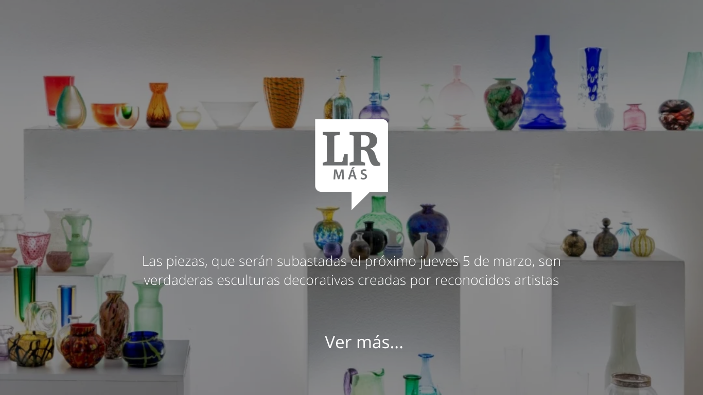 Imagen para artículo Bogotá Auctions presenta una nutrida colección de vidrio, mobiliario e iluminación