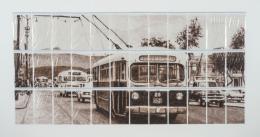 92   -  <p><span class="description">Alejandro Sánchez. Troli, 2013</span></p>