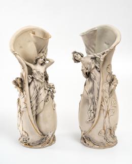 88   -  Par de jarrones art nouveau. Royal Dux Bohemia. 