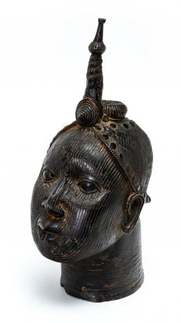 19   -  Cabeza de Ife [Rey Oba]. 