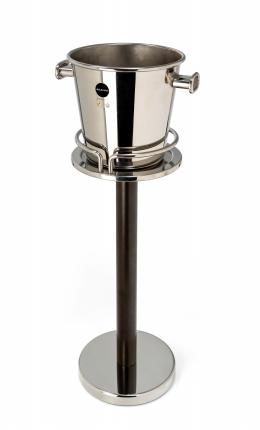 97   -  Enfriador de vino con base. Alessi. 