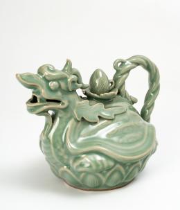 2   -  Tetera dragón. 