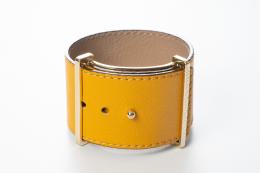 14   -  Pulsera  . Carolina Herrera. 