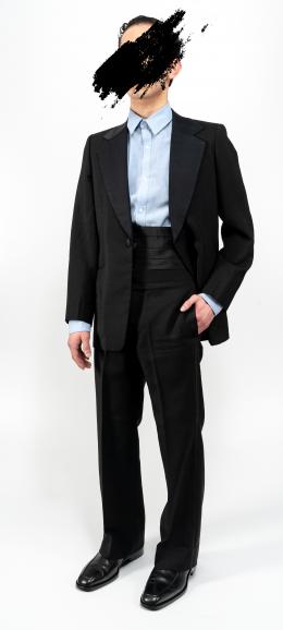 91   -  Smoking. Favourite Clothes, década de 1970