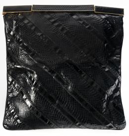 171   -  Bolso de mano extendible, década de 1970