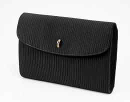 178   -  Sobre. Gucci, década de 1980