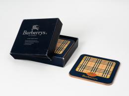 203   -  Set de portavasos. Burberrys of London, década de 1980