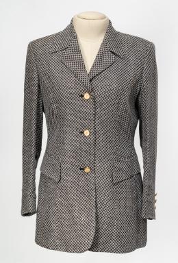 72   -  Chaqueta. Escada Margaretha Ley, década de 1990