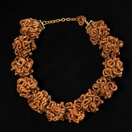 37   -  Collar, década de 1980