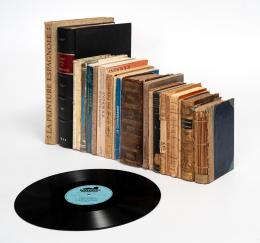 1   -  Caja de libros en francés