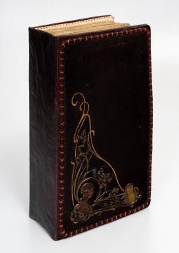 121   -  Álbum con 340 postales