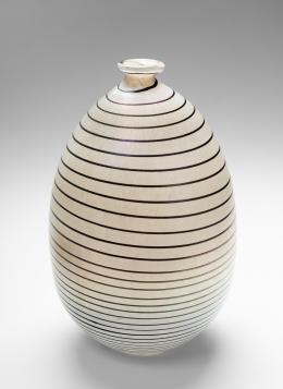 87   -  Florero de la serie Afrodita. De Bertil Vallien para Kosta Boda . 