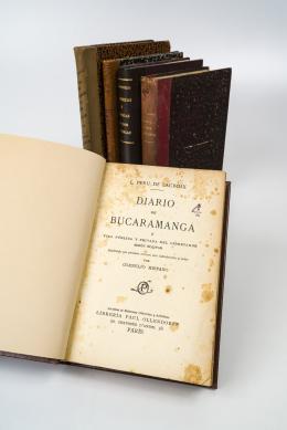 303  -  <span class="object_title">[Independencia] 5 libros, incluyendo la primera edición del Diario de Bucaramanga</span>