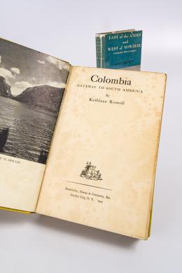 428  -  <span class="object_title">Colombia - Gateway to South America</span>