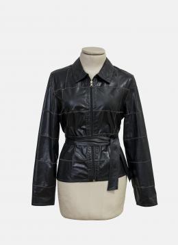 126   -  <span class="typology">Chaqueta en cuero</span>. 