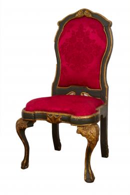 16   -  <span class="object_title">Silla sin brazos colonial</span>