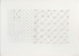 18   -  <p><span class="description">Luz Angela Lizarazo: Conjunto cerrado 1, 2010.</span></p>