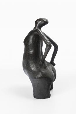42   -  <p><span class="description">Jim Amaral. [Mujer con brazos en la cadera], 1950</span></p>
