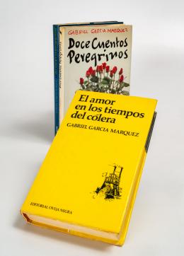 41   -  <span class="object_title">[Primeras ediciones] El amor en los tiempos del cólera</span>