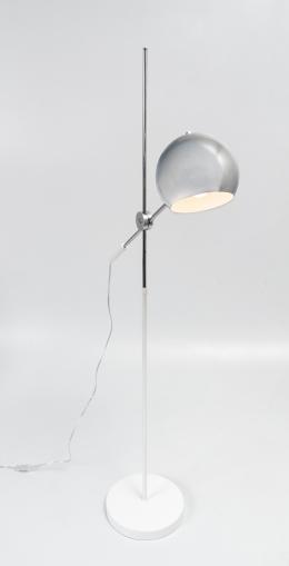 119   -  <span class="object_title">Lámpara de pié estilo Orbiter lamp de Robert Sonneman</span>