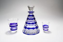 62   -  <span class="object_title">Set decantadores y vasos</span>