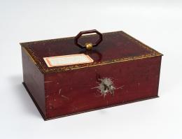 29   -  <span class="object_title">Caja en metal Art Déco</span>