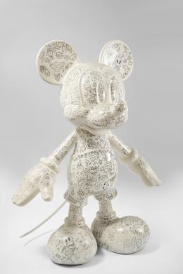 117   -  <p><span class="description">Aníbal Gomescasseres. Mickey Pop, 2018 </span></p>