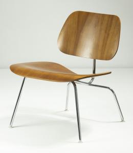 82   -  <span class="object_title">Silla Eames Plywood (LCM)</span>