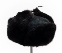 169   -  <p><span class="description">Ushanka - Gorro ruso.</span></p>