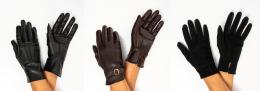 96   -  <span class="typology">Guantes para mujer: 3 pares</span>. 