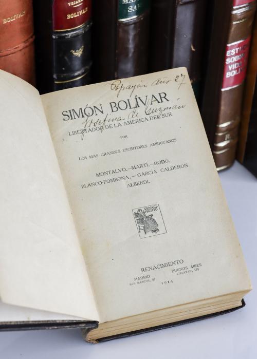 [Bolivariana: 8 libros (a)]