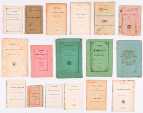 Colección de folletos sobre gobierno y relaciones exteriores