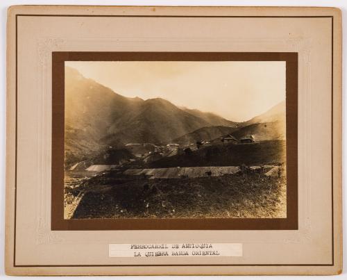 Lopez Mesa : Colección de fotografías del Ferrocarril de Antioquia