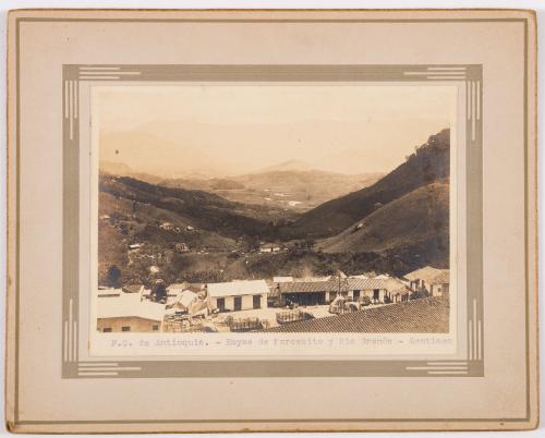 Lopez Mesa : Colección de fotografías del Ferrocarril de Antioquia