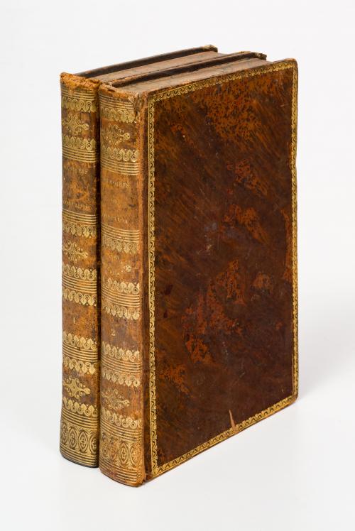 Ulloa, Antonio  : Mémoires philosophiques, historiques, physiques. Concernant la découverte de L&#39;Amérique, ses anciens habitants, leurs moeurs, leurs usages, leur connexion avec les nouveaux habitants, leur religion ancienne et moderne, les produits des trois règnes de la nature, et en particulier les mines, leur exploitation, leur immense produit ignoré jusqu&#39;ici