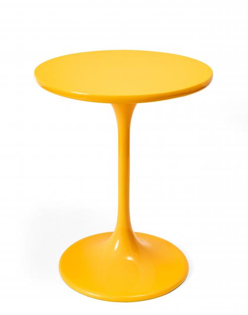 Mesa Tulipa estilo Eero Saarinen