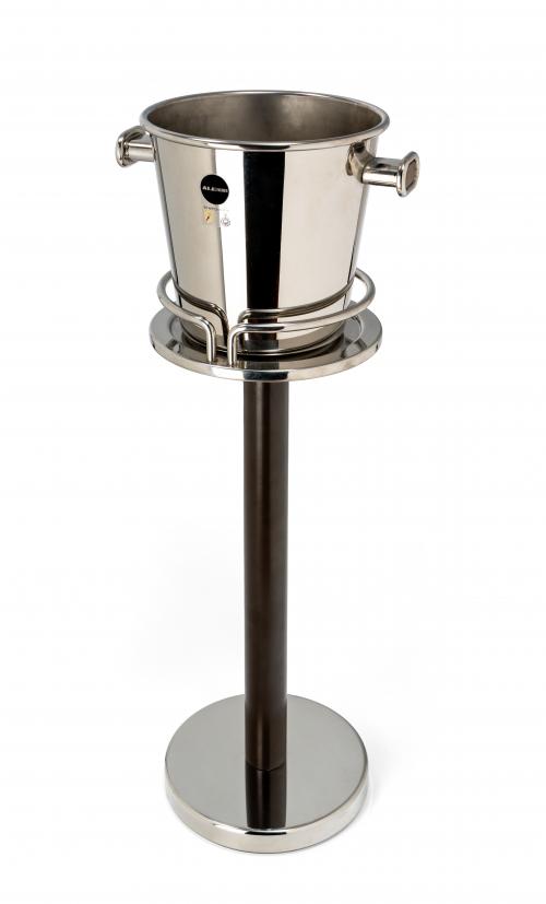 Enfriador de vino con base. Alessi