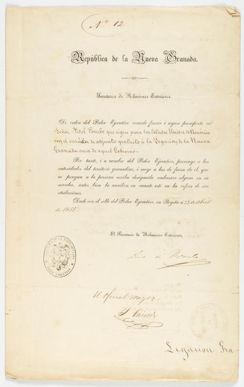 Pombo, Lino : Pasaporte diplomático concedido a Fidel Pombo