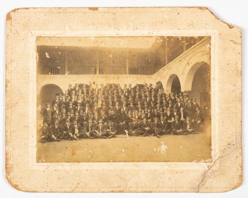 Ostau Lafont, Pedro : Fotografía grupo de estudiantes del C