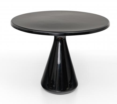 Mesa tulipa estilo Eero Saarinen