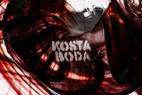 Candelero, jarrón y escultura