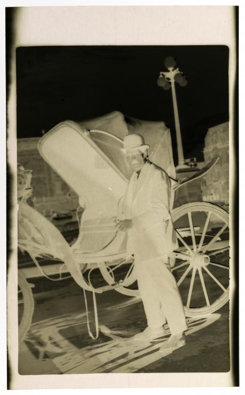 Fotografías en acetato de la Plaza de Bolívar