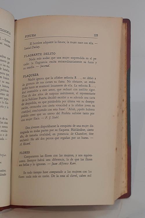 Dunoir, Patricio : Diccionario de vicios y virtudes de la