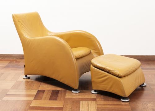 Lounge Chair con ottomana Loge