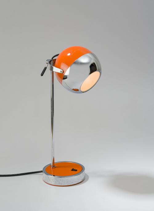 Lámpara de escritorio modelo H-11
