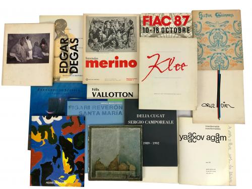 Catálogos de exposiciones: 13 libros