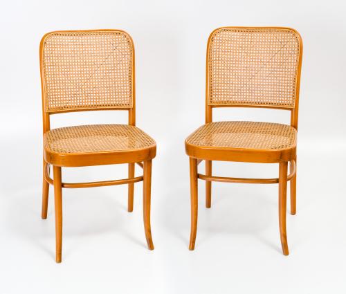 Par de sillas estilo Praga de Josef Hoffmann