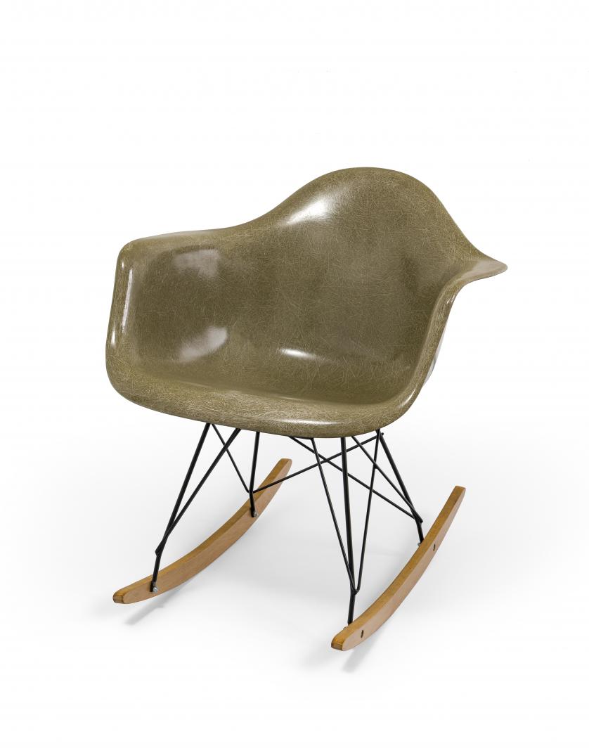 Rocking Armchair (RAR) De Charles Eames